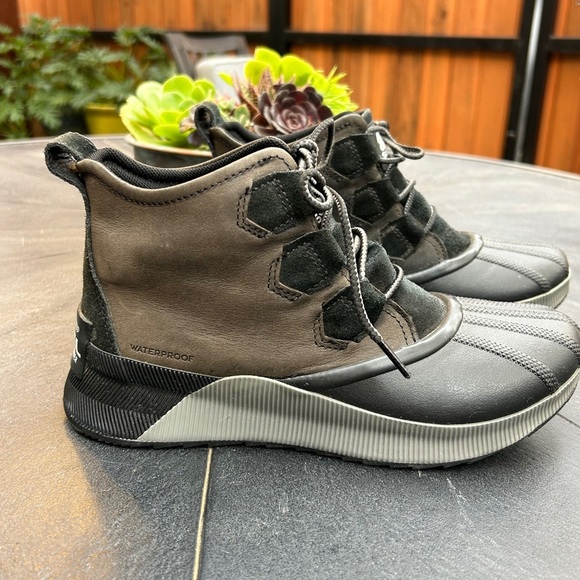 SOREL Out N About IV Classic Waterproof Duck Boot Women’s Size 8 - Picture 15 of 16